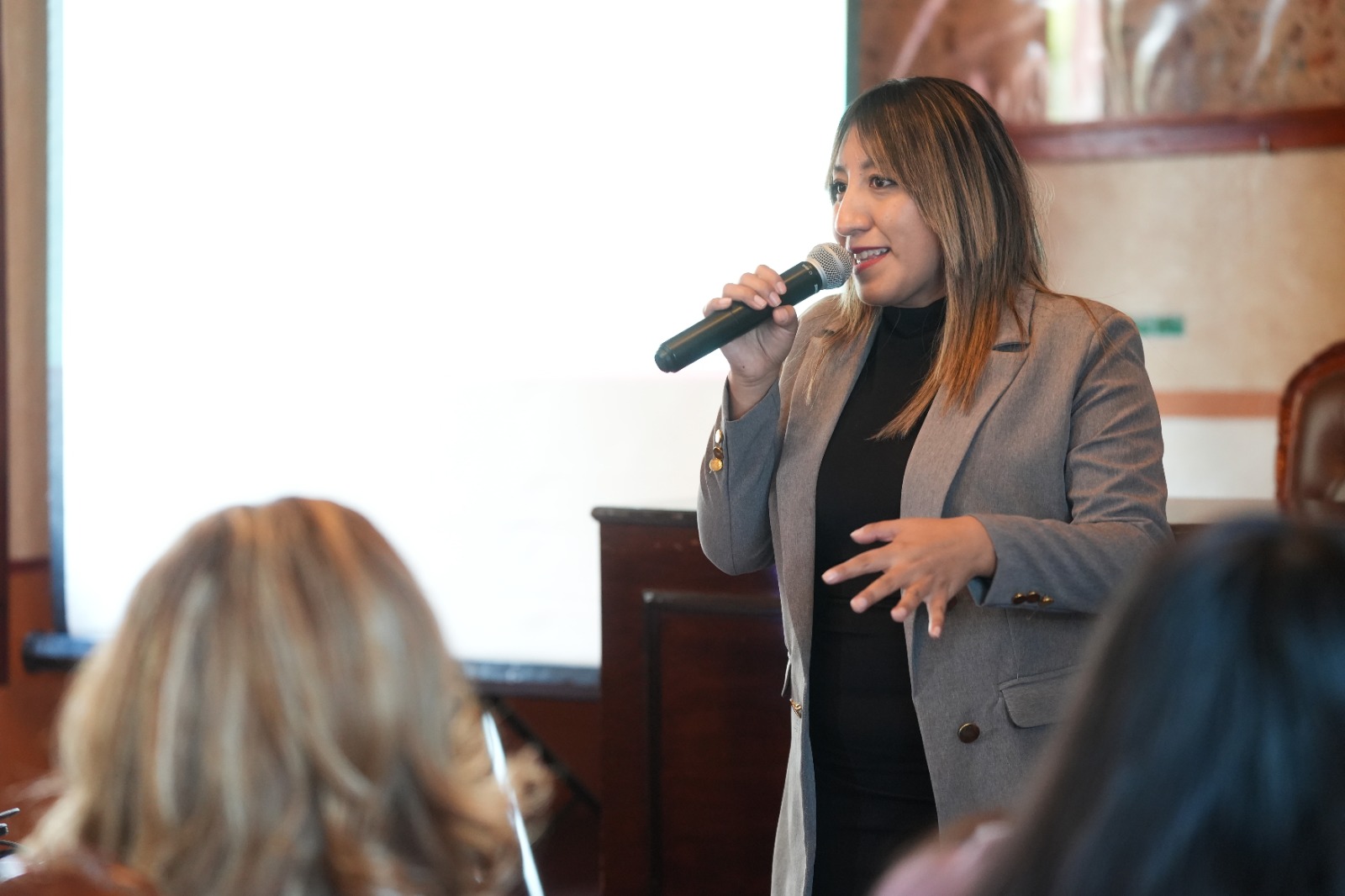 Gobierno municipal de Tlaxcala presentó la conferencia ‘Retos y perspectiva de la política municipal hacia las mujeres’